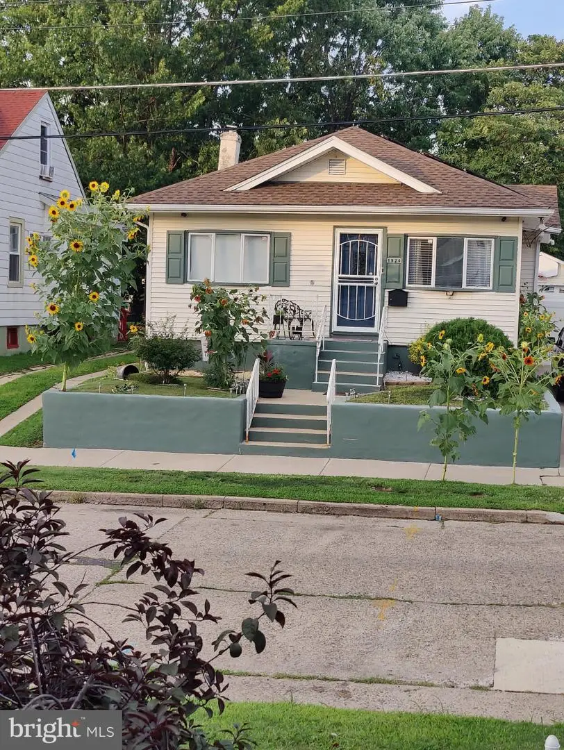 1924 Tinsman Ave, Pennsauken, NJ 08110 - #1