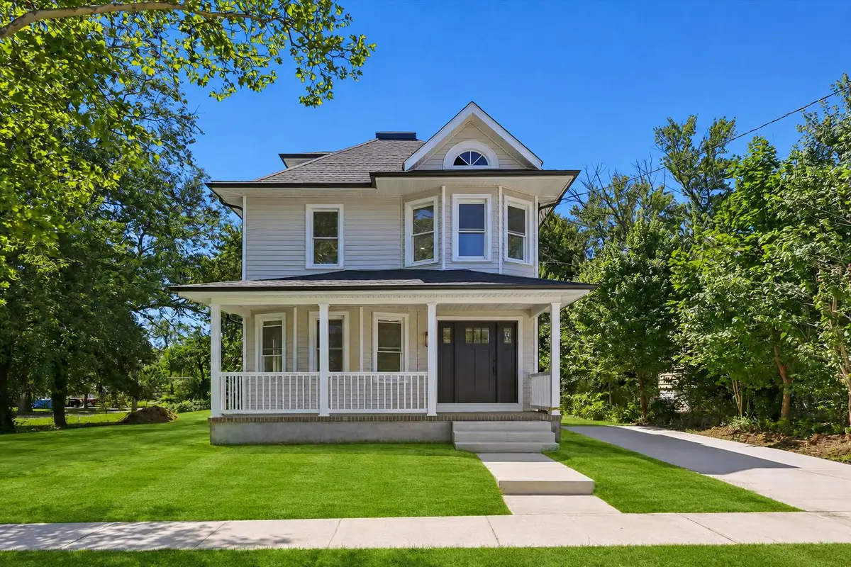 302 W Washington Ave, Magnolia, NJ 08049 - #1