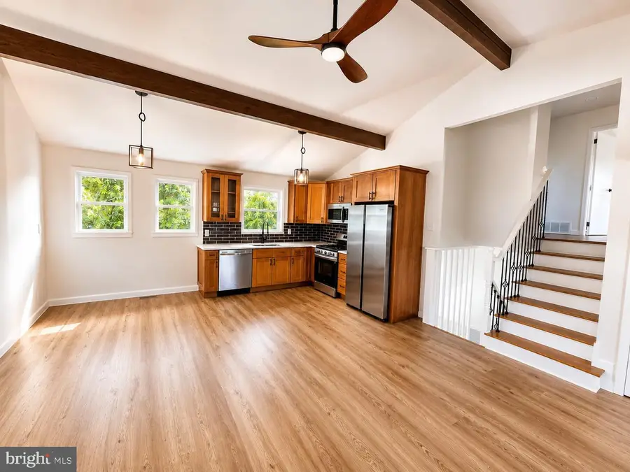33 Beaver Dr, Barrington, NJ 08007 - #2