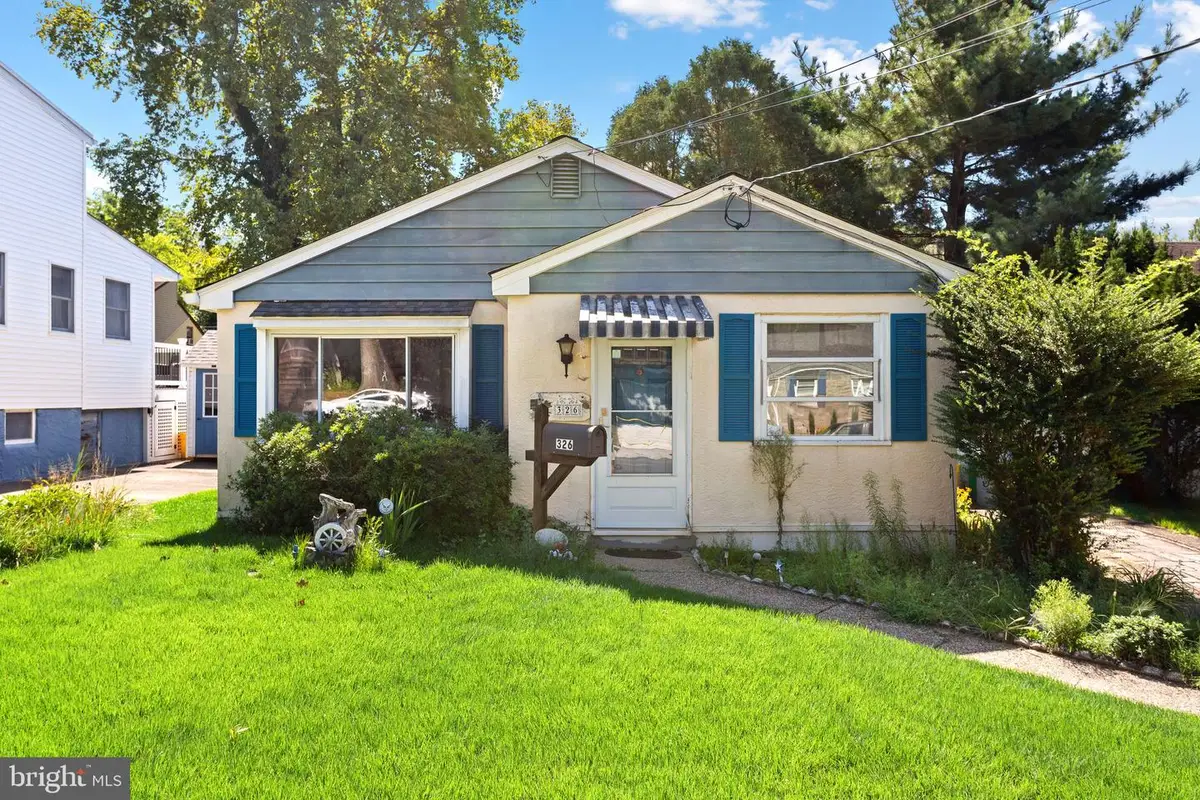 326 Austin Ave, Barrington, NJ 08007 - #1