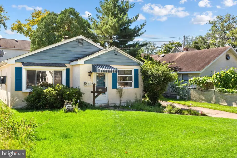 326 Austin Ave, Barrington, NJ 08007 - #2