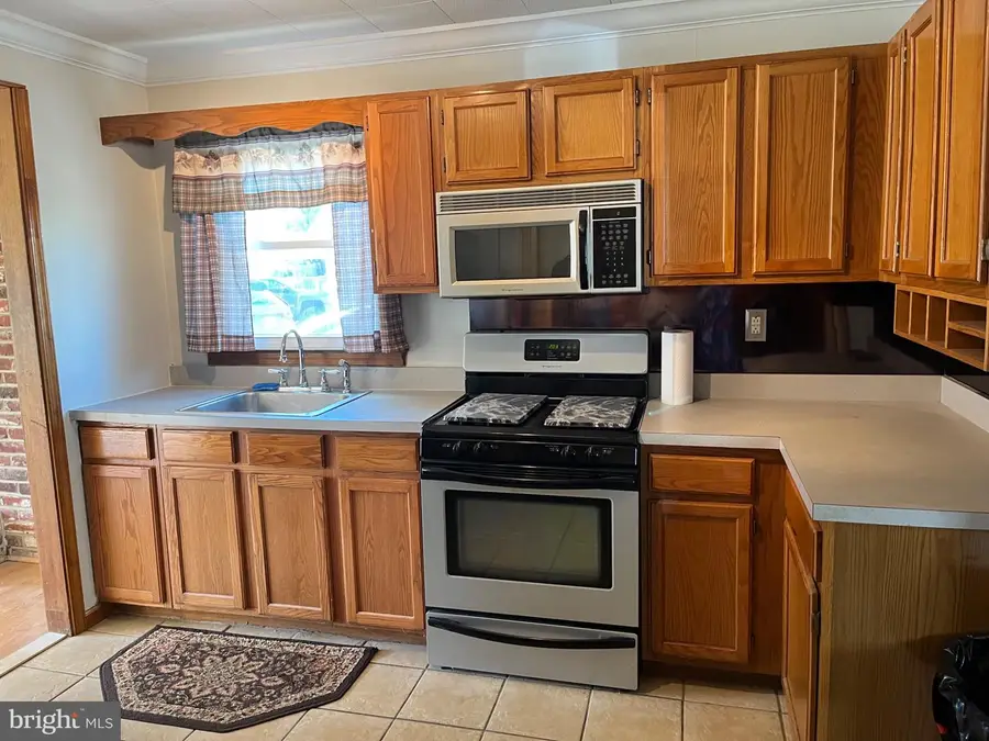 205 Phillips Ave, Magnolia, NJ 08049 - #2