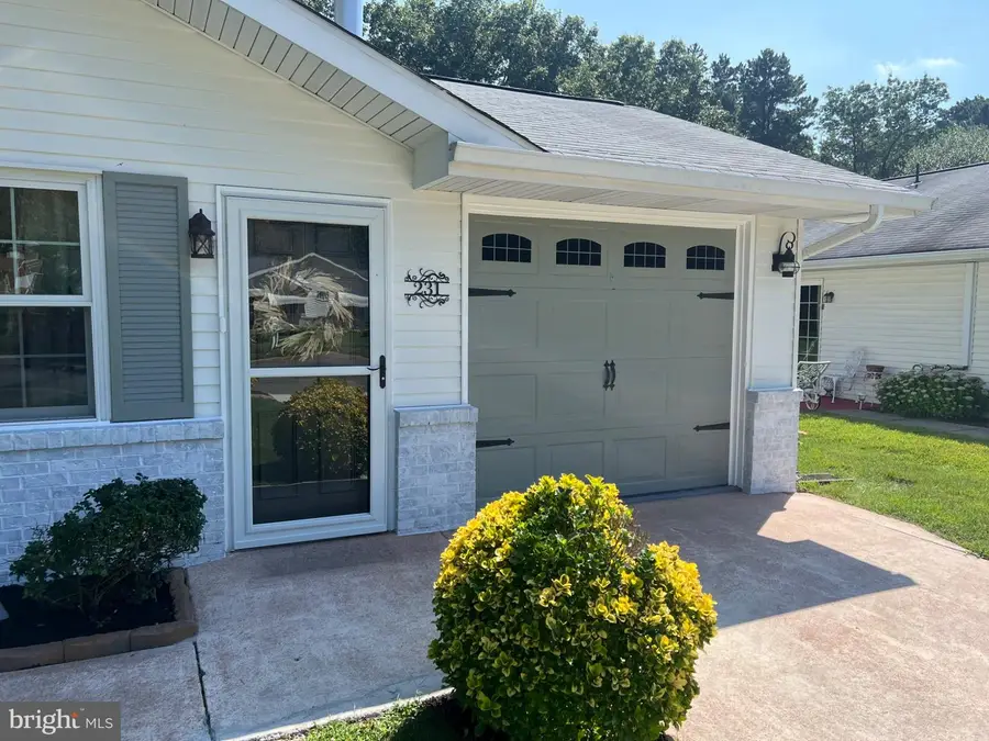 231 Elmtowne Blvd, Hammonton, NJ 08037 - #2