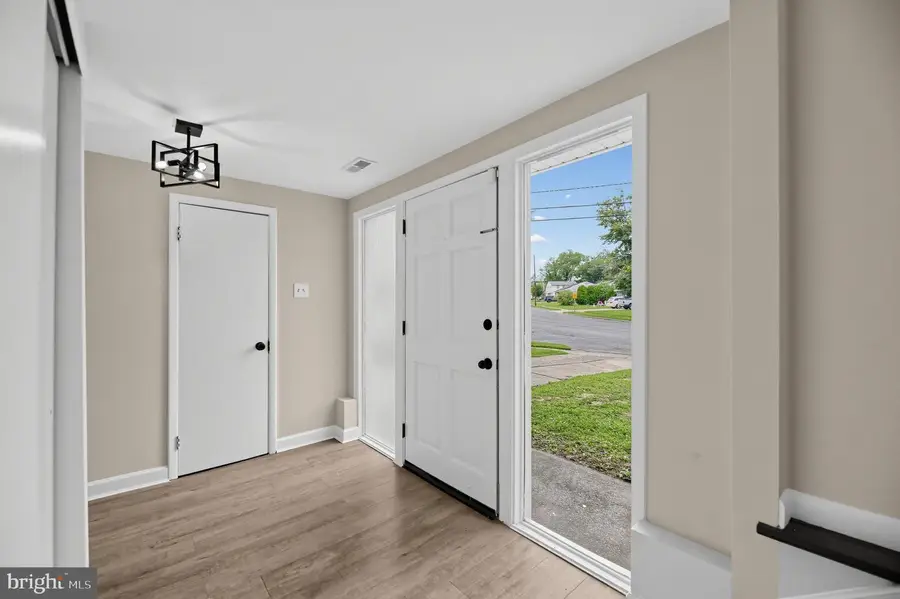 487 Fresno Dr, Magnolia, NJ 08049 - #3