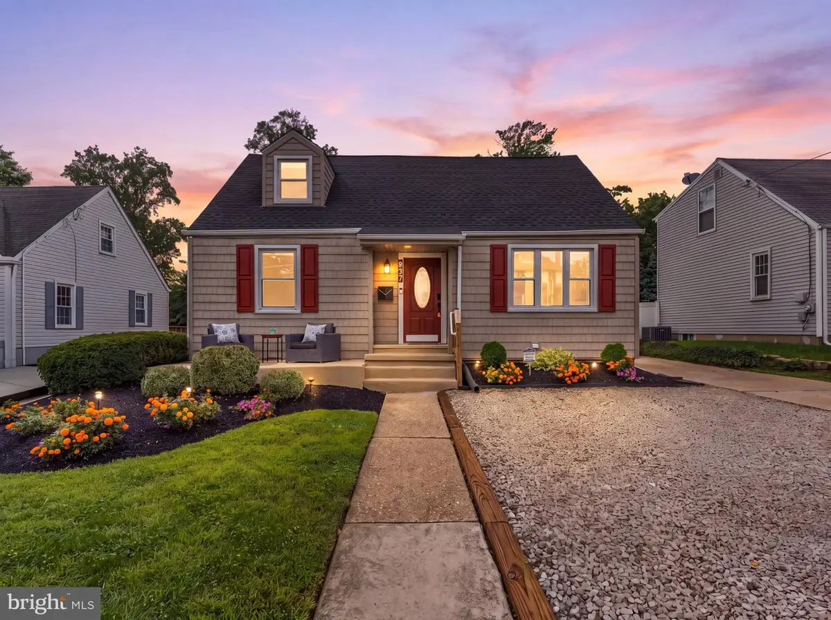 937 Clements Bridge Rd, Barrington, NJ 08007 - #1