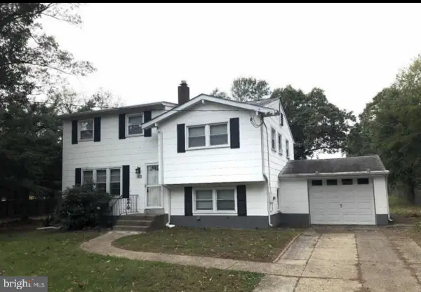 100 E Elm Ave, LINDENWOLD, NJ 08021