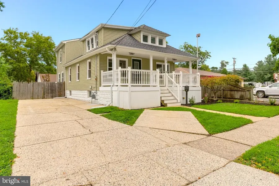 319 Yale Ave, Stratford, NJ 08084 - #2