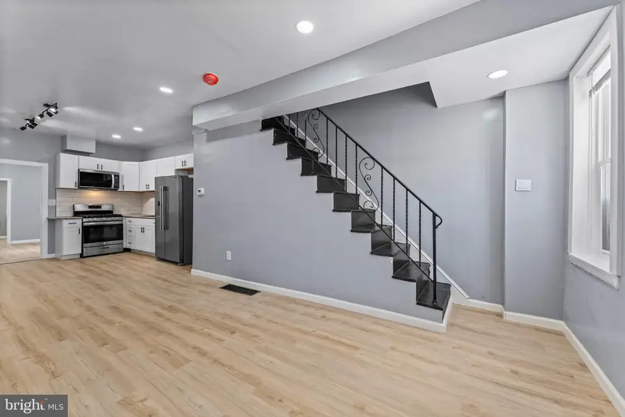 974 S 8th St, Camden, NJ 08103 - #2