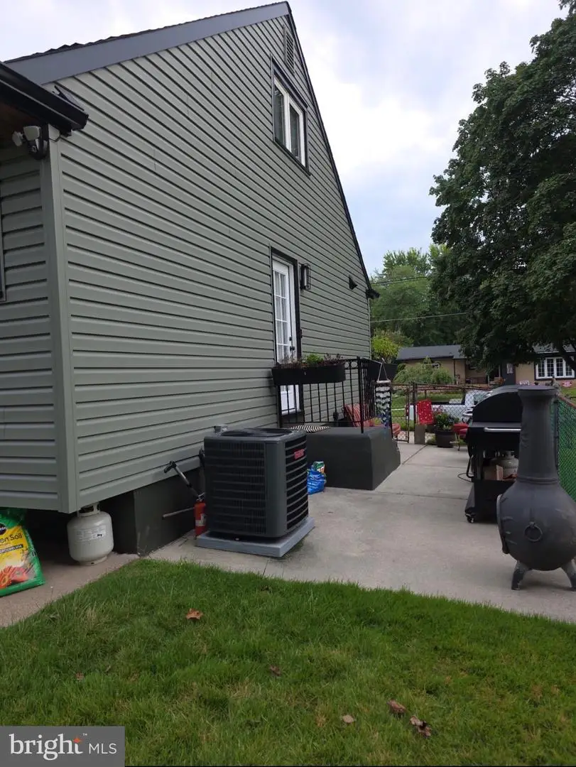 221 Richmond Ave, Blackwood, NJ 08012 - #3