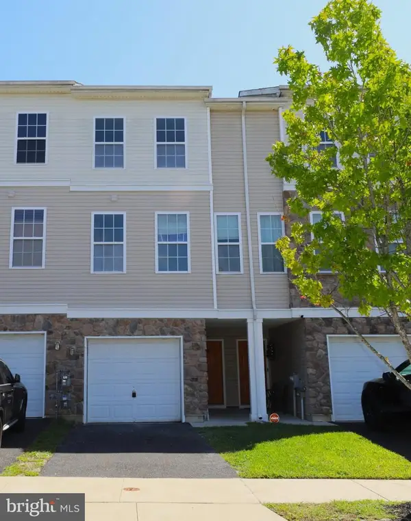 10 Rowand Way E, CLEMENTON, NJ 08021