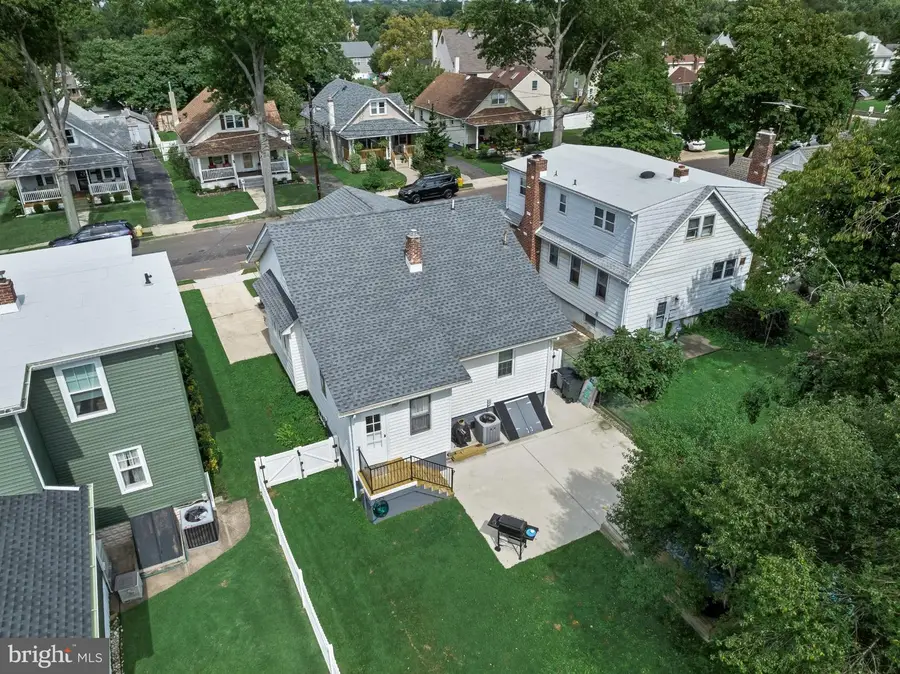 12 Moore Ave, Barrington, NJ 08007 - #3