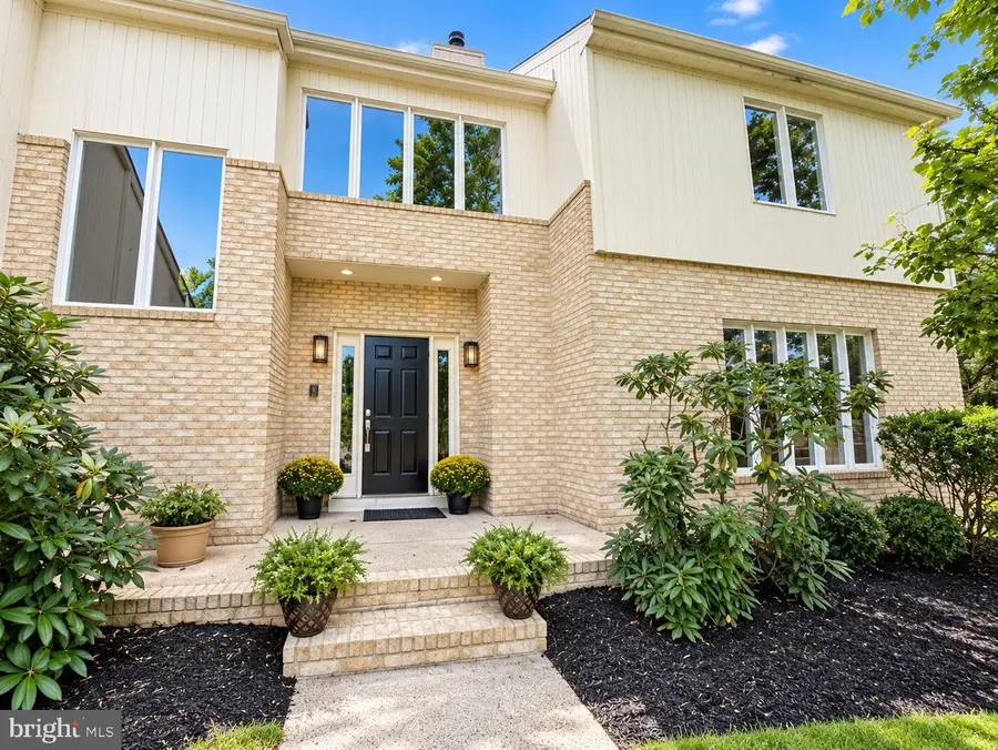 46 Downing Ln, Voorhees, NJ 08043 - #2