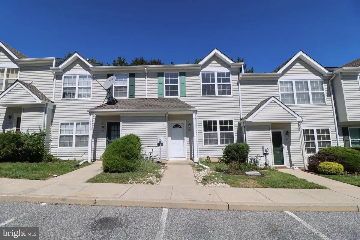 25 Gristmill Ln, Laurel Springs, NJ 08021 - #1