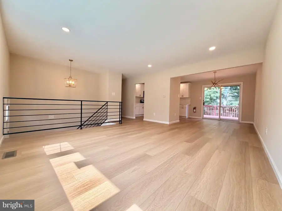 806 Sunset Dr, Somerdale, NJ 08083 - #3