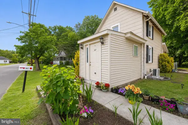 507 Church Rd, SICKLERVILLE, NJ 08081