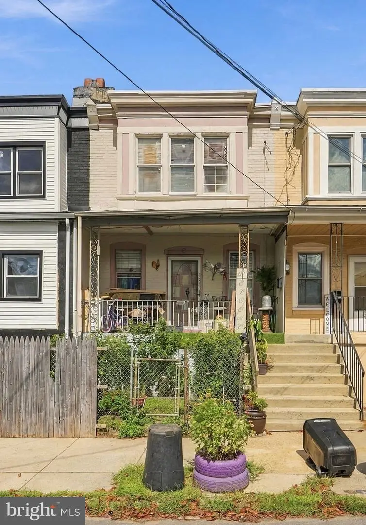 323 Byron St, Camden, NJ 08102 - #1