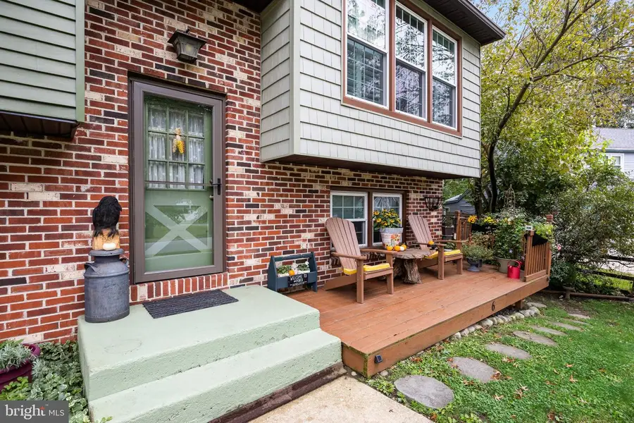 6 Barbara Pl, Somerdale, NJ 08083 - #3
