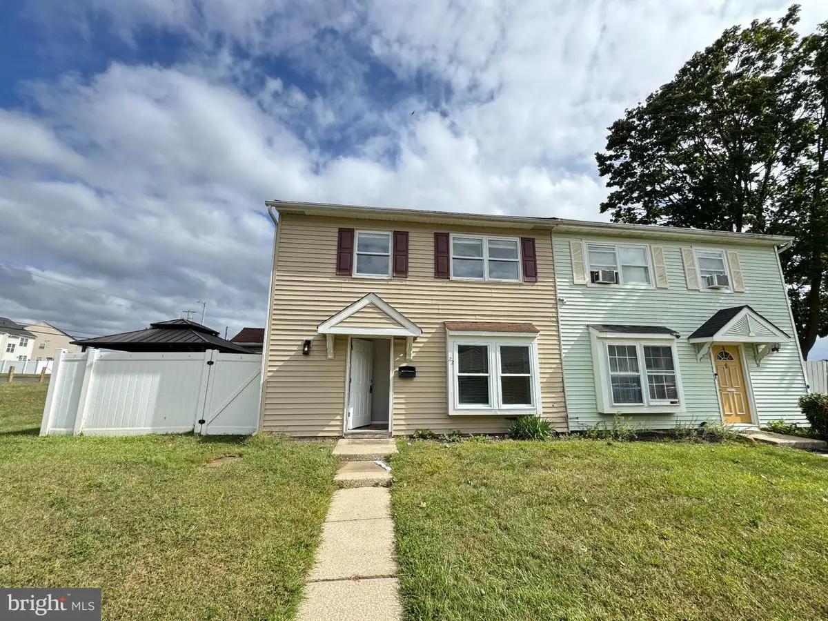 22 Lerner Ct, Sicklerville, NJ 08081 - #1
