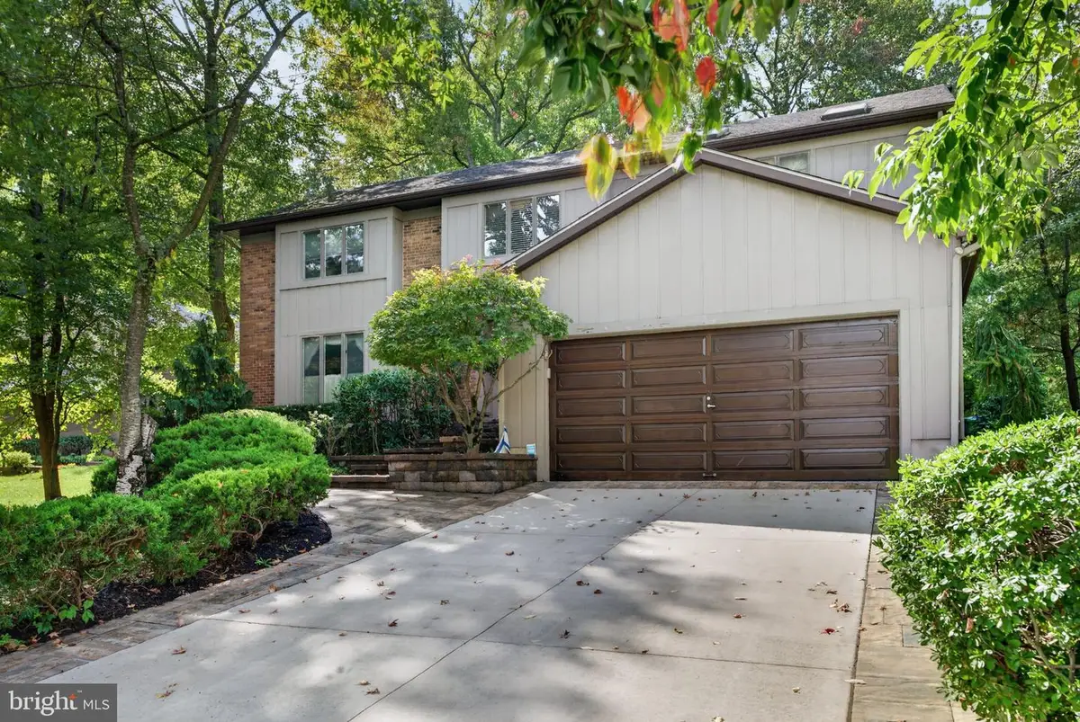 21 Teak Ct, Cherry Hill, NJ 08003 - #1
