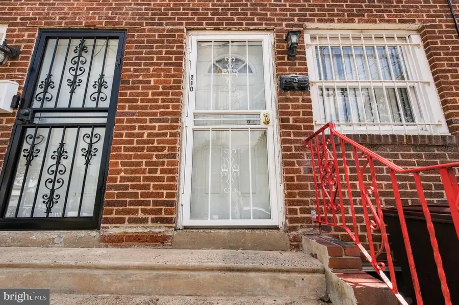 210 S 36th St, Camden, NJ 08105 - #3