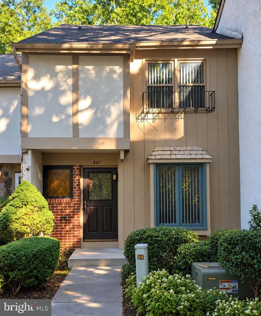 627 Jaeger Ct, Sicklerville, NJ 08081 - #1