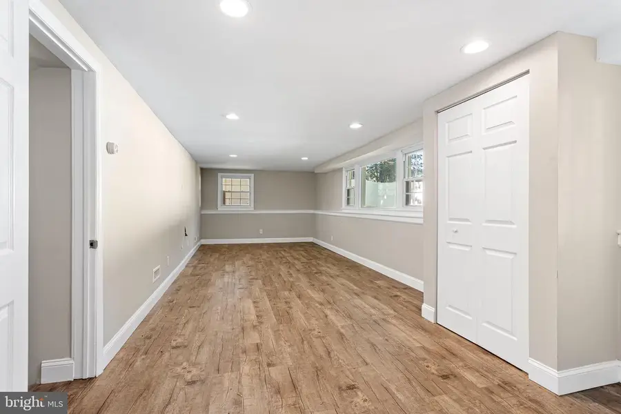 405 E Evesham Ave, Magnolia, NJ 08049 - #2