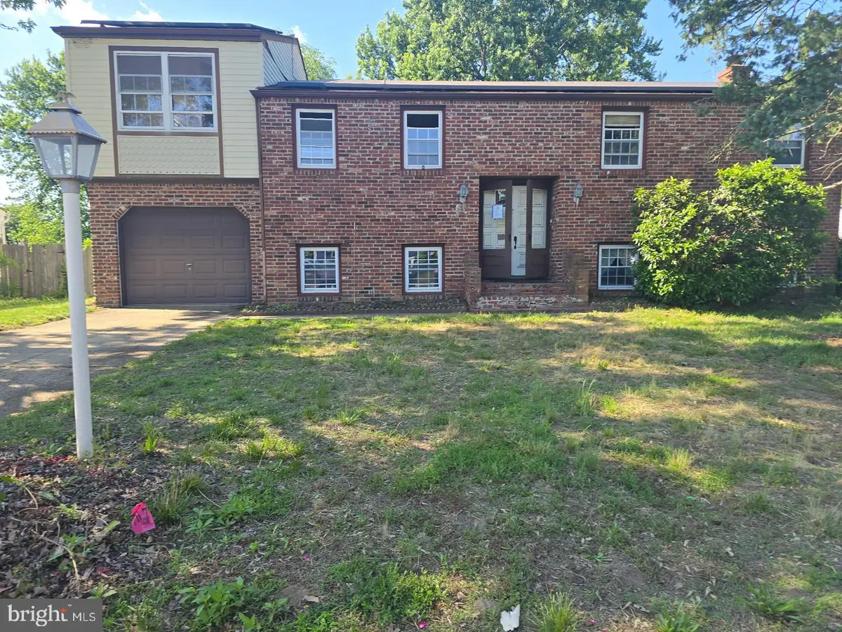 16 Constitution Rd, Clementon, NJ 08021 - #1
