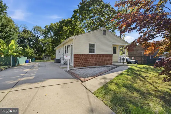 208 Cedar Ave W, OAKLYN, NJ 08107