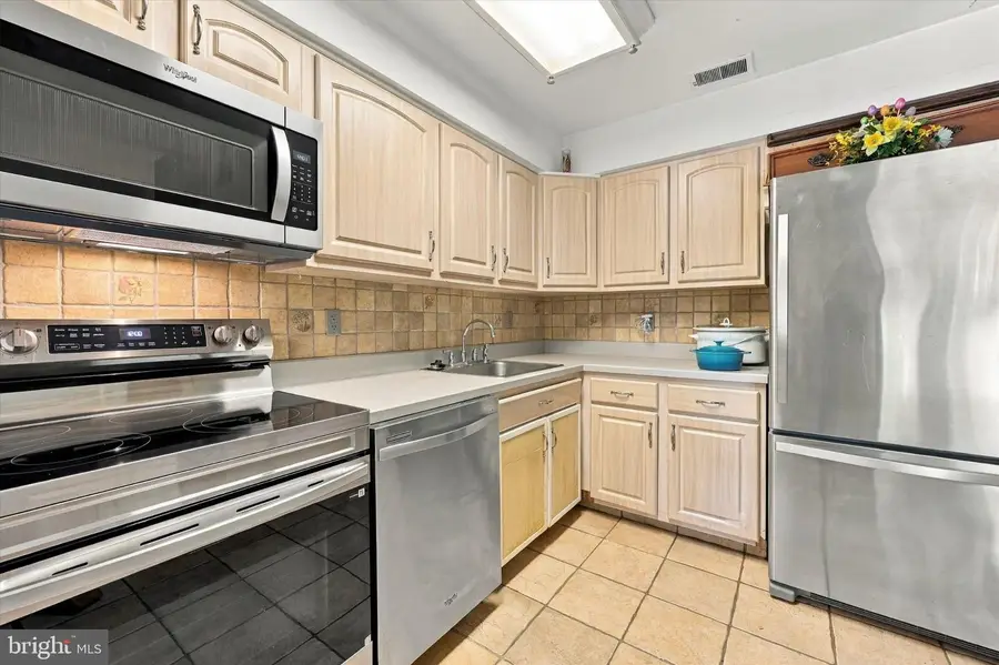 909 Bromley Est, Pine Hill, NJ 08021 - #3