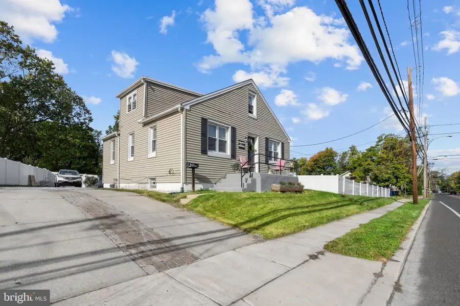 101 S Warwick Rd, Somerdale, NJ 08083 - #3