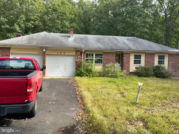 122 4th Ave, CHESILHURST, NJ 08089