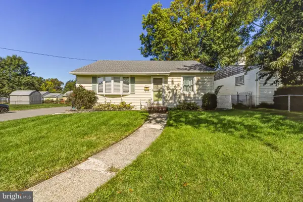 301 Grand Ave, BLACKWOOD, NJ 08012
