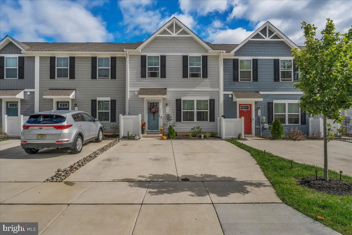131 Rowand Way E, Clementon, NJ 08021 - #1