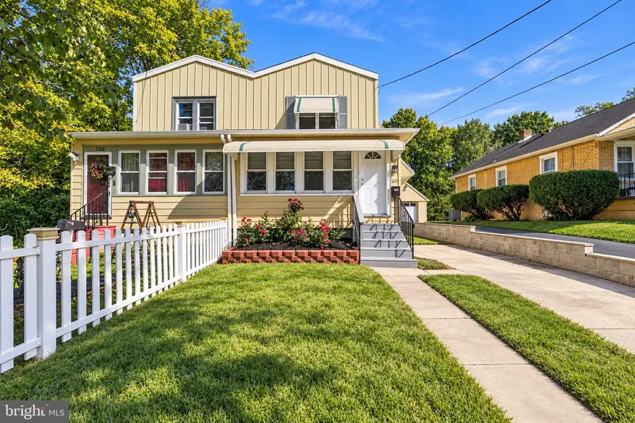 200- 1/2 Laurel Ave, Woodlynne, NJ 08107 - #2