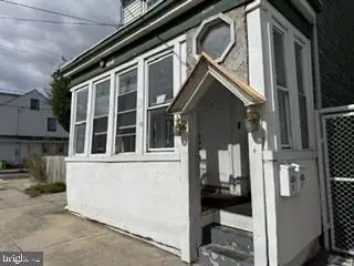 303 Essex St, GLOUCESTER CITY, NJ 08030