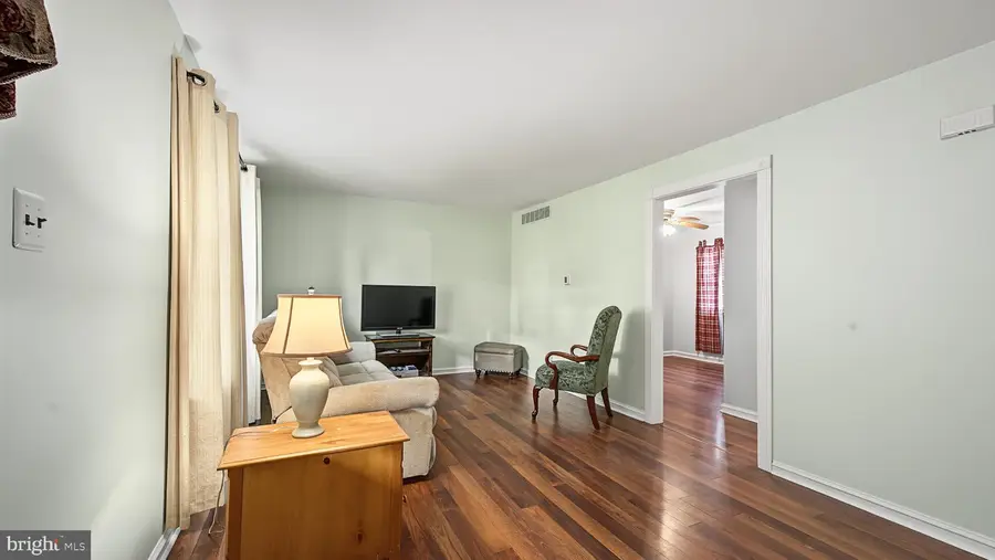 73 Winfield Rd, Sicklerville, NJ 08081 - #3