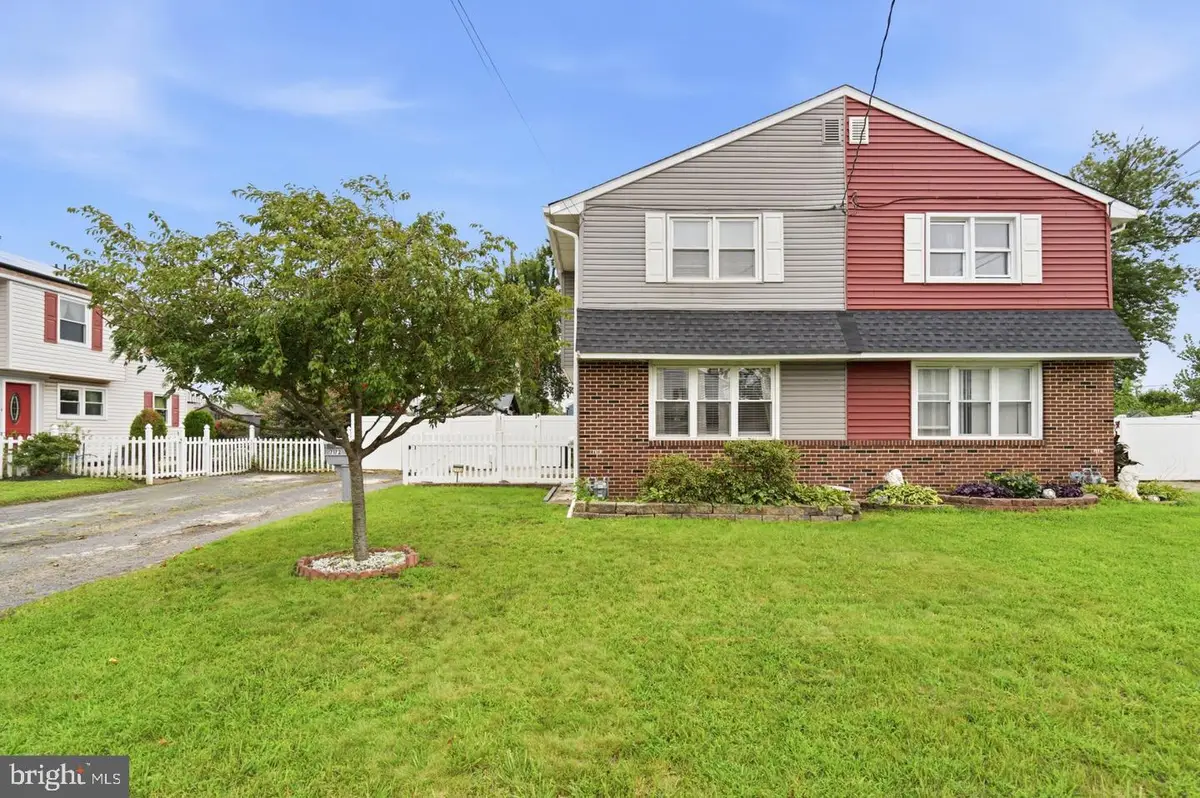 7172 Waldorf Ave, Pennsauken, NJ 08110 - #1