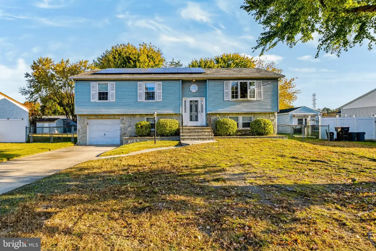 135 Sturbridge Dr, Sicklerville, NJ 08081 - #1