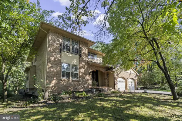 31 Signal Dr, VOORHEES, NJ 08043