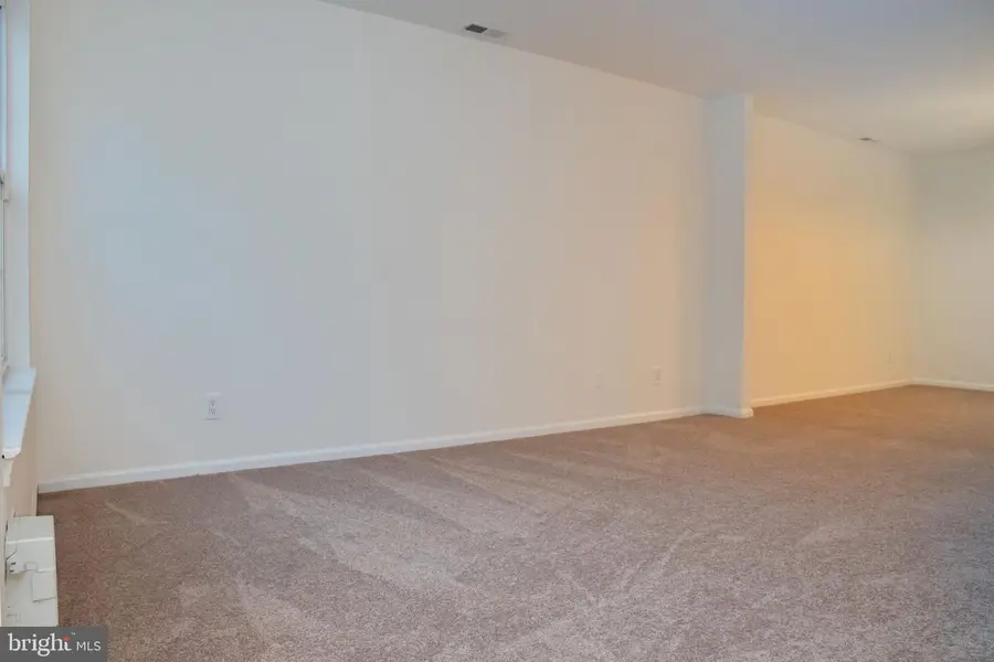 4 Park Side Dr, Sicklerville, NJ 08081 - #2