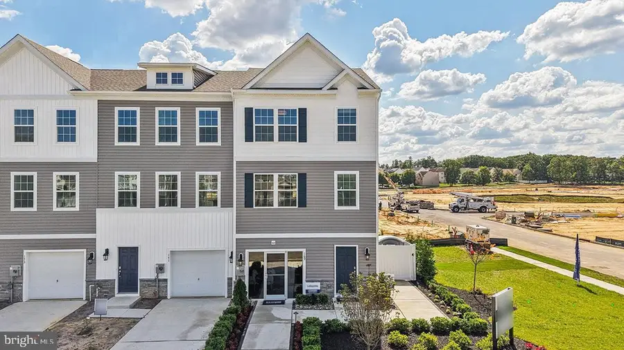 102 Essex Dr, Sicklerville, NJ 08081 - #3