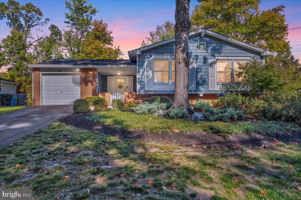 4 Highgate Ln, Cherry Hill, NJ 08003 - #1