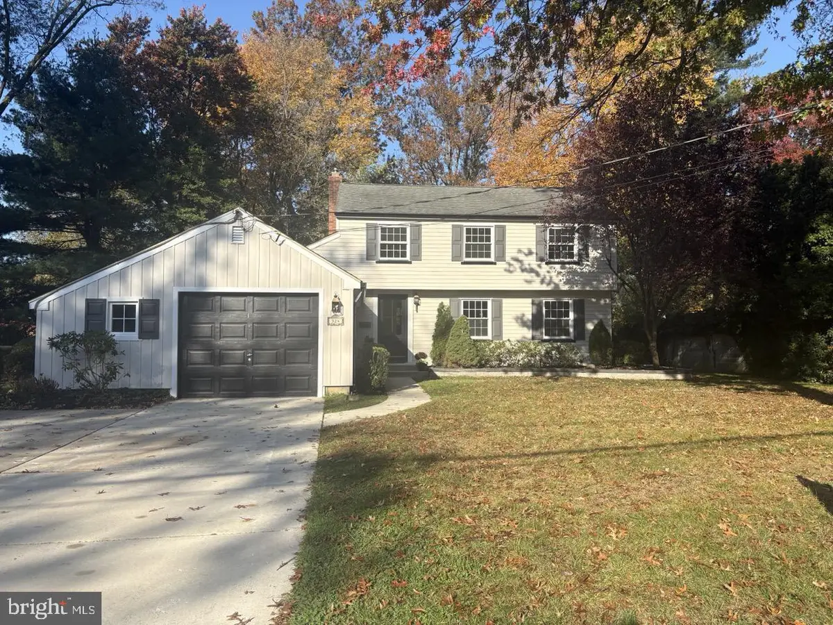 324 Wayland Rd, Cherry Hill, NJ 08034 - #1