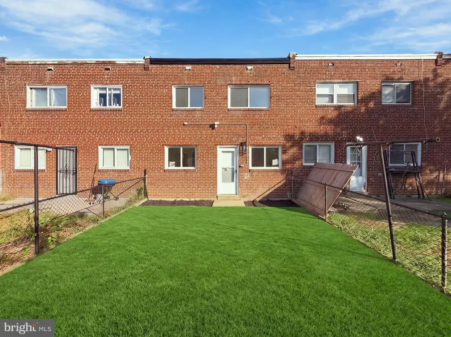 2427 Patton St, Camden, NJ 08104 - #2