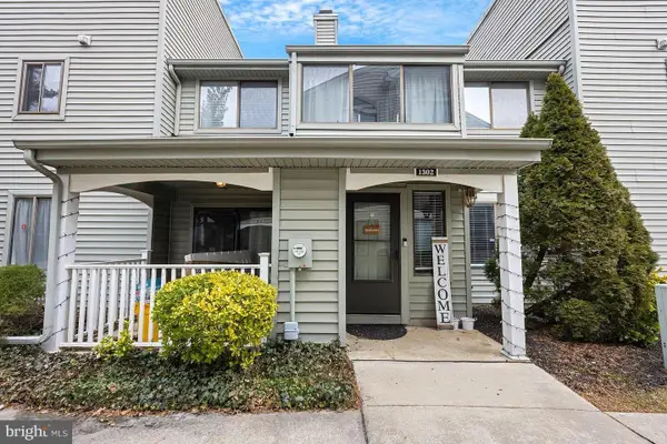 1302 Roberts Way, VOORHEES, NJ 08043