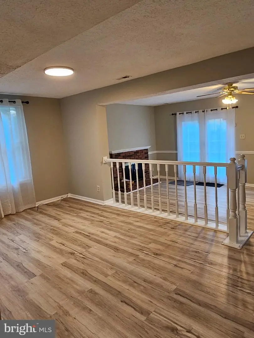 27 Vanderbilt Ct, Sicklerville, NJ 08081 - #2