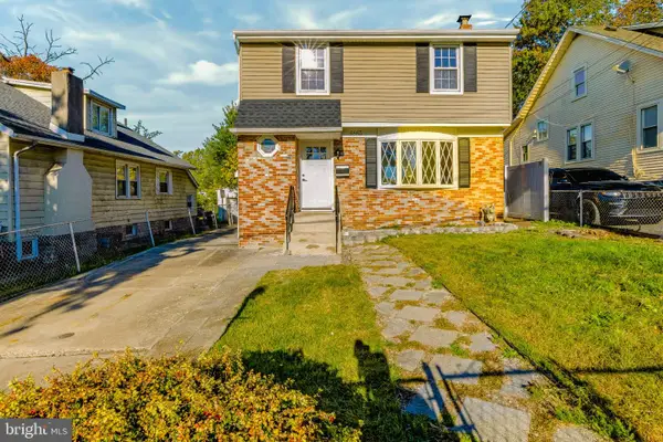 6863 Waldorf Ave, PENNSAUKEN, NJ 08110