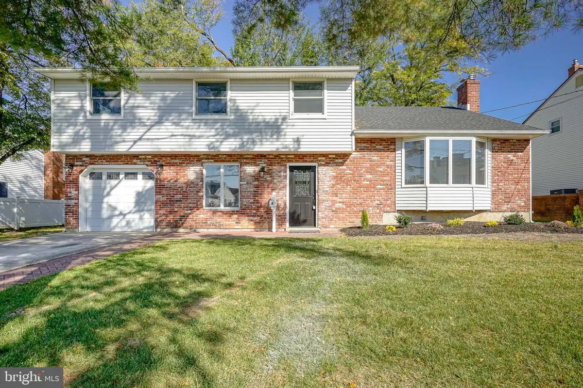 6 Pebble Ln, Cherry Hill, NJ 08002 - #1
