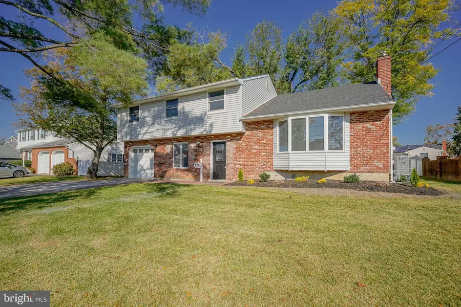 6 Pebble Ln, Cherry Hill, NJ 08002 - #2