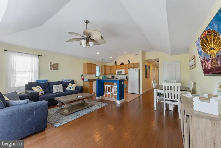 141 E Rio Grande Ave #201, Wildwood, NJ 08260 - Image #3